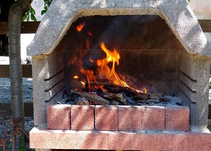 לינה וארוחת בוקר Il Vecchio Casale *